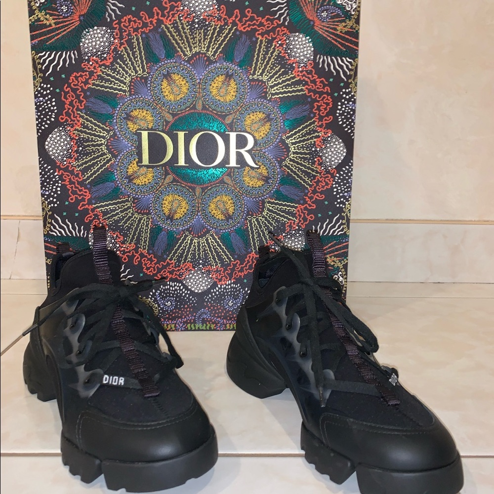 Brand new with box bag and receipt black Christian Dior Womens d connect sneaker - Picture 1 of 9